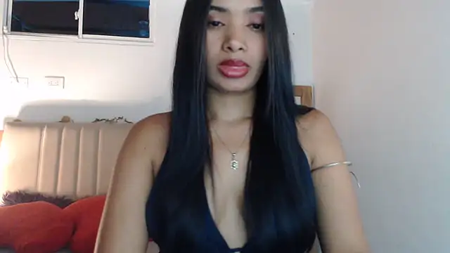 Snapshot of sabrina_brunette chatting on June 15, 5:09 am sabrina brunette online show from June 15, 5:09 am