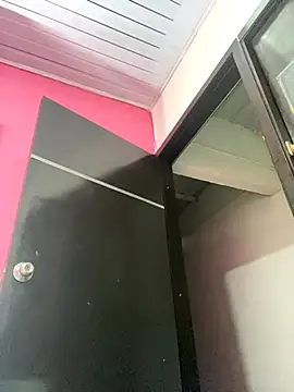 FerneyManti online show from September 18, 4:25 am