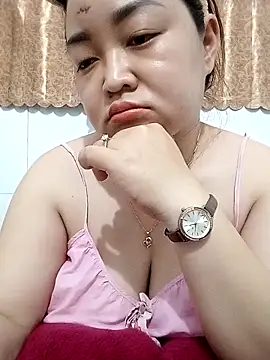 VyOanh2K online show from September 10, 5:51 am