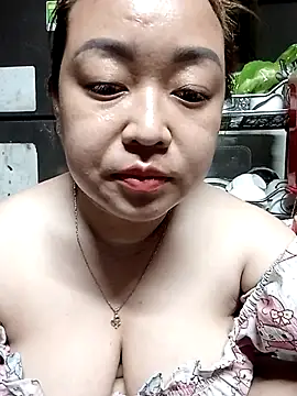 VyOanh2K online show from November 11, 3:34 pm