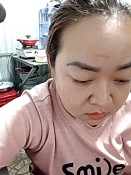 VyOanh2K online show from January 6, 8:51 am