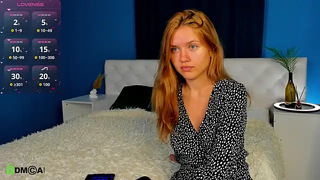 Eva  Lewis online show from September 28, 12:05 am