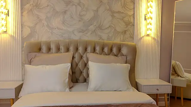 DeniseReese online show from February 27, 1:38 am