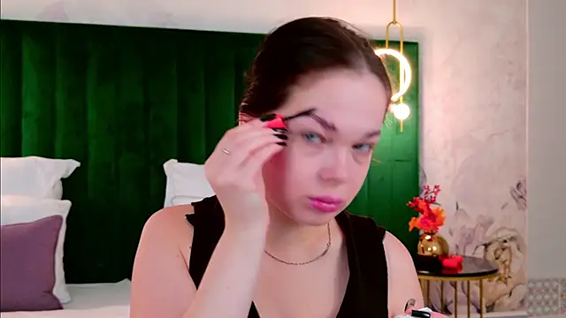 DeniseReese online show from October 5, 2:10 am