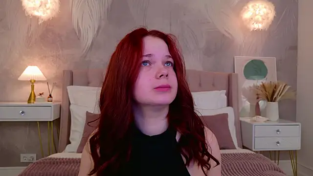 DeniseReese online show from April 17, 2:25 am