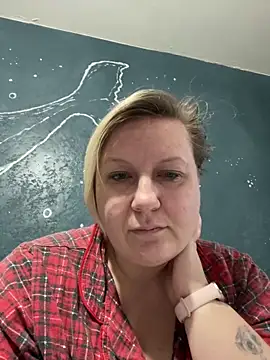 CuteHanna online show from December 18, 8:31 am