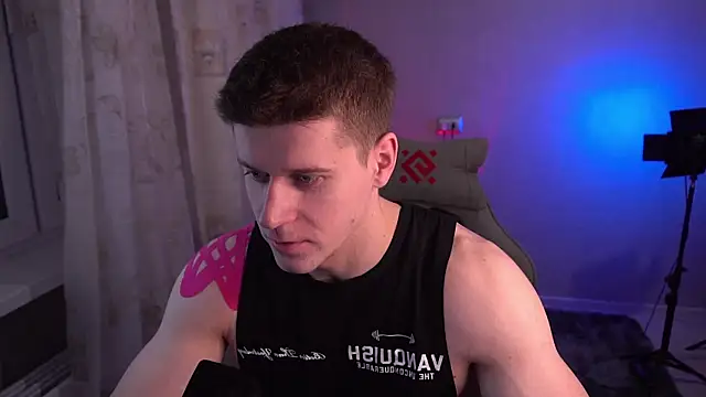 Bruno Banani online show from November 21, 5:11 pm