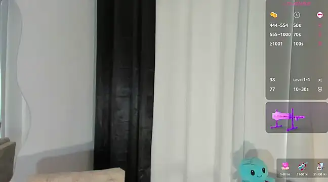 Snapshot of Andrew_x777 chatting on February 27, 2:32 pm Andrew x777 online show from February 27, 2:32 pm