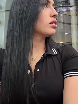 Snapshot of Sara_luna_ chatting on December 28, 10:02 pm Sara luna  online show from December 28, 10:02 pm