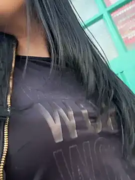 Snapshot of Sara_luna_ chatting on January 15, 10:46 pm Sara luna  online show from January 15, 10:46 pm