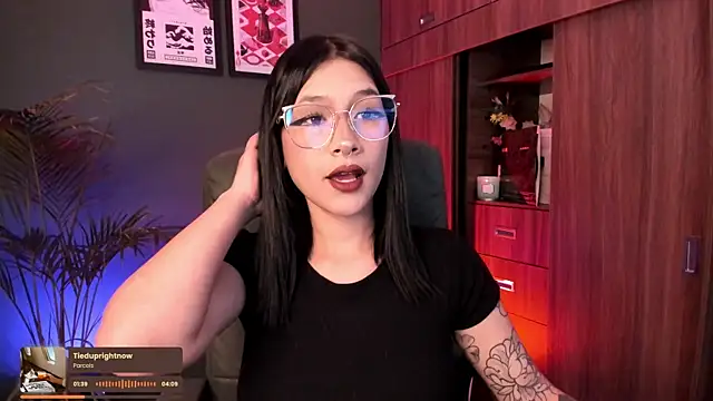 Giorgii29 online show from December 3, 3:25 am