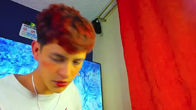 Snapshot of GabyThoms chatting on November 21, 2:43 am GabyThoms online show from November 21, 2:43 am