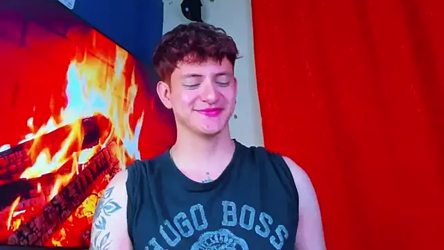 Snapshot of GabyThoms chatting on December 17, 11:22 pm GabyThoms online show from December 17, 11:22 pm