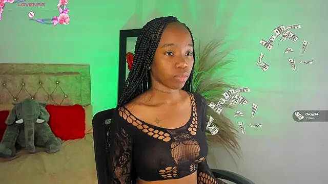 Rihana hot01 online show from March 19, 10:31 pm