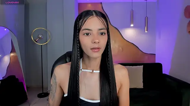 Snapshot of HannahJamesX chatting on September 27, 7:08 pm HannahJamesX online show from September 27, 7:08 pm