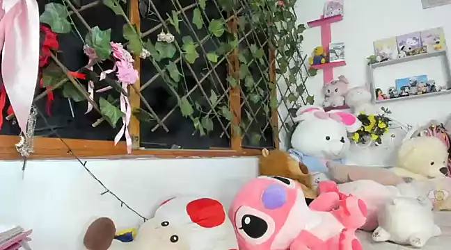 Snapshot of LunaDeCristall chatting on March 3, 3:41 am LunaDeCristall online show from March 3, 3:41 am