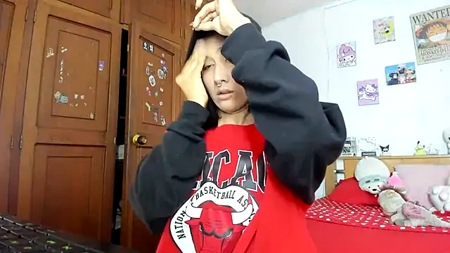 Snapshot of LunaDeCristall chatting on September 16, 8:37 am LunaDeCristall online show from September 16, 8:37 am