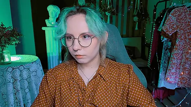 JasmineMilko online show from December 28, 5:12 am