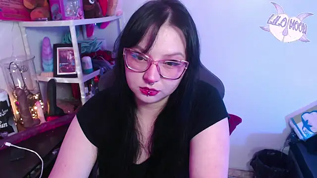 LiloMoon69 online show from January 11, 2:52 am
