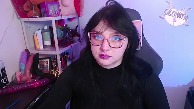 LiloMoon69 online show from January 18, 3:20 am