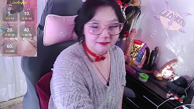 LiloMoon69 online show from October 1, 2:12 pm