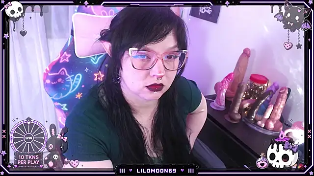 LiloMoon69 online show from July 9, 7:56 am