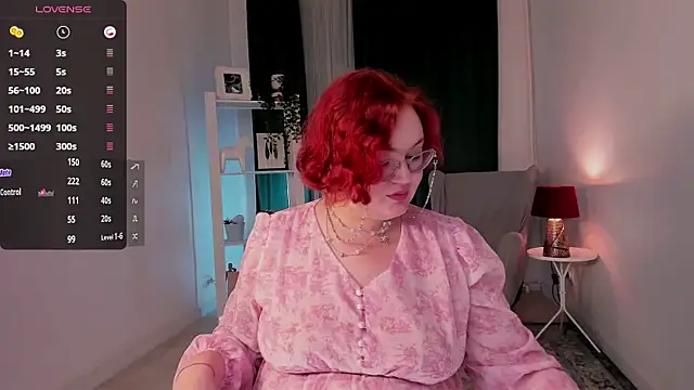 Snapshot of Lana_Bananass chatting on July 14, 3:07 pm Lana Bananass online show from July 14, 3:07 pm
