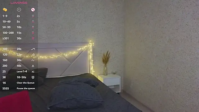 Snapshot of Catherine_River chatting on January 29, 4:08 pm Catherine River online show from January 29, 4:08 pm