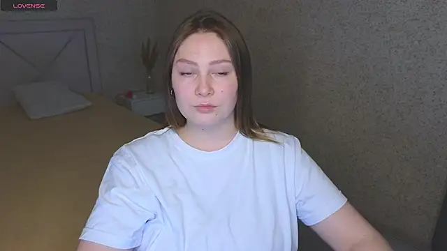 Snapshot of Catherine_River chatting on March 1, 12:23 pm Catherine River online show from March 1, 12:23 pm