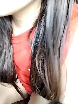 Snapshot of sexylaya2 chatting on June 8, 2:12 am sexylaya2 online show from June 8, 2:12 am