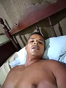 Snapshot of bolumba chatting on September 12, 11:59 pm bolumba online show from September 12, 11:59 pm