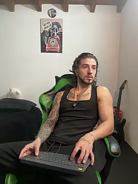 Valentino Xander online show from January 19, 3:43 am