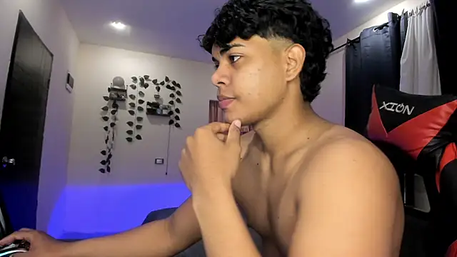 johan beley  online show from March 13, 2:56 pm