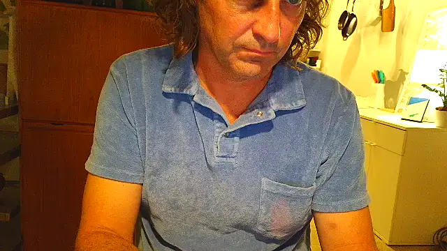 costanza7070 online show from February 15, 2:19 am