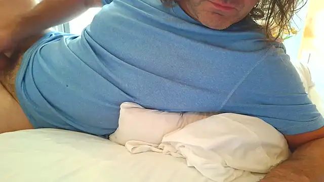 costanza7070 online show from April 15, 6:48 pm