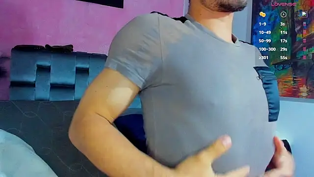 Piggy Eddy online show from January 26, 3:38 am