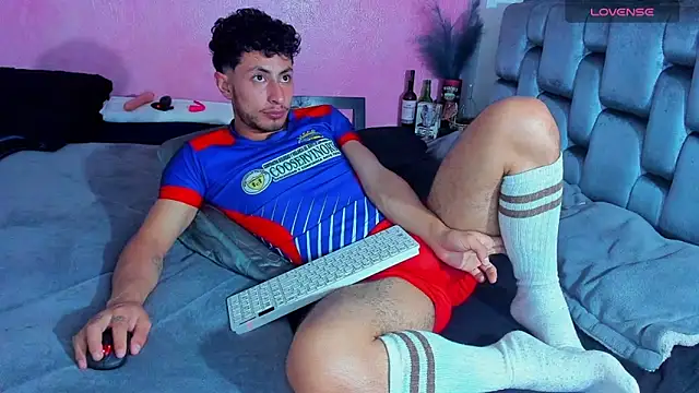 Piggy Eddy online show from March 4, 2:06 am