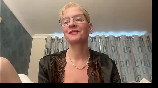 JennyHazel1 online show from February 26, 2:27 pm