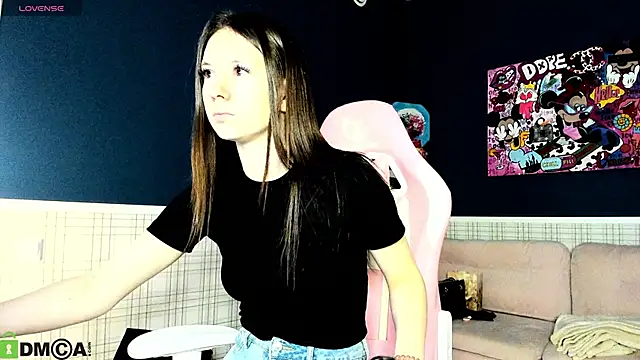 Nicole Charm online show from November 28, 12:35 am