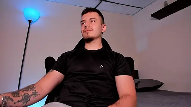 james connor2 online show from January 13, 7:08 pm