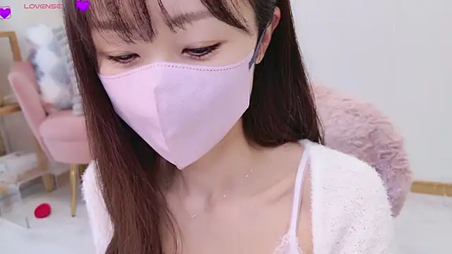 meg 0901 online show from March 11, 6:10 am