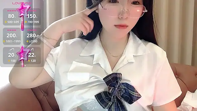 NickiBloom online show from February 22, 5:12 am