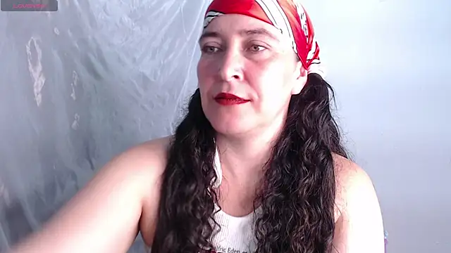 Snapshot of carla_slut_outlimits chatting on May 19, 11:16 am carla slut outlimits online show from May 19, 11:16 am