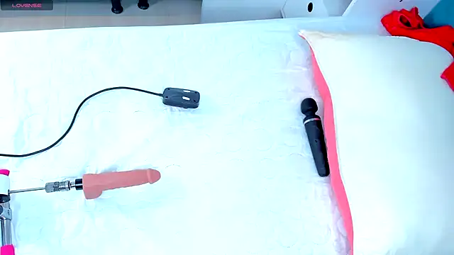 CintiaVega online show from February 4, 3:04 pm