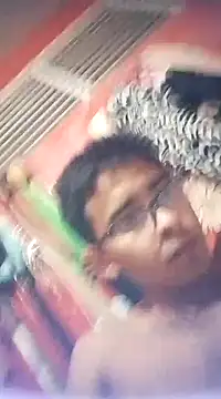 Snapshot of VL25DN26 chatting on March 14, 5:27 am VL25DN26 online show from March 14, 5:27 am