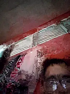 Snapshot of VL25DN26 chatting on October 29, 3:36 pm VL25DN26 online show from October 29, 3:36 pm