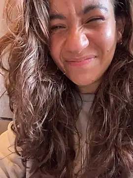 ValeriEvan online show from March 9, 4:22 pm