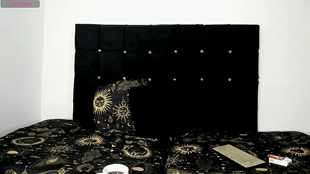 Snapshot of Renata_wilsom chatting on July 11, 12:19 pm Renata wilsom online show from July 11, 12:19 pm