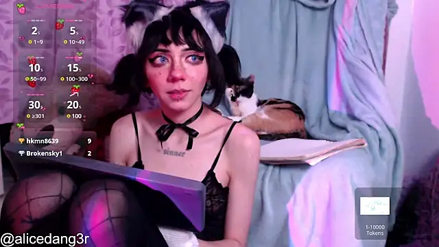 Alicedangerrr online show from February 13, 7:24 am