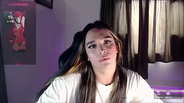 Snapshot of alexaryderr chatting on January 7, 5:53 pm alexaryderr online show from January 7, 5:53 pm